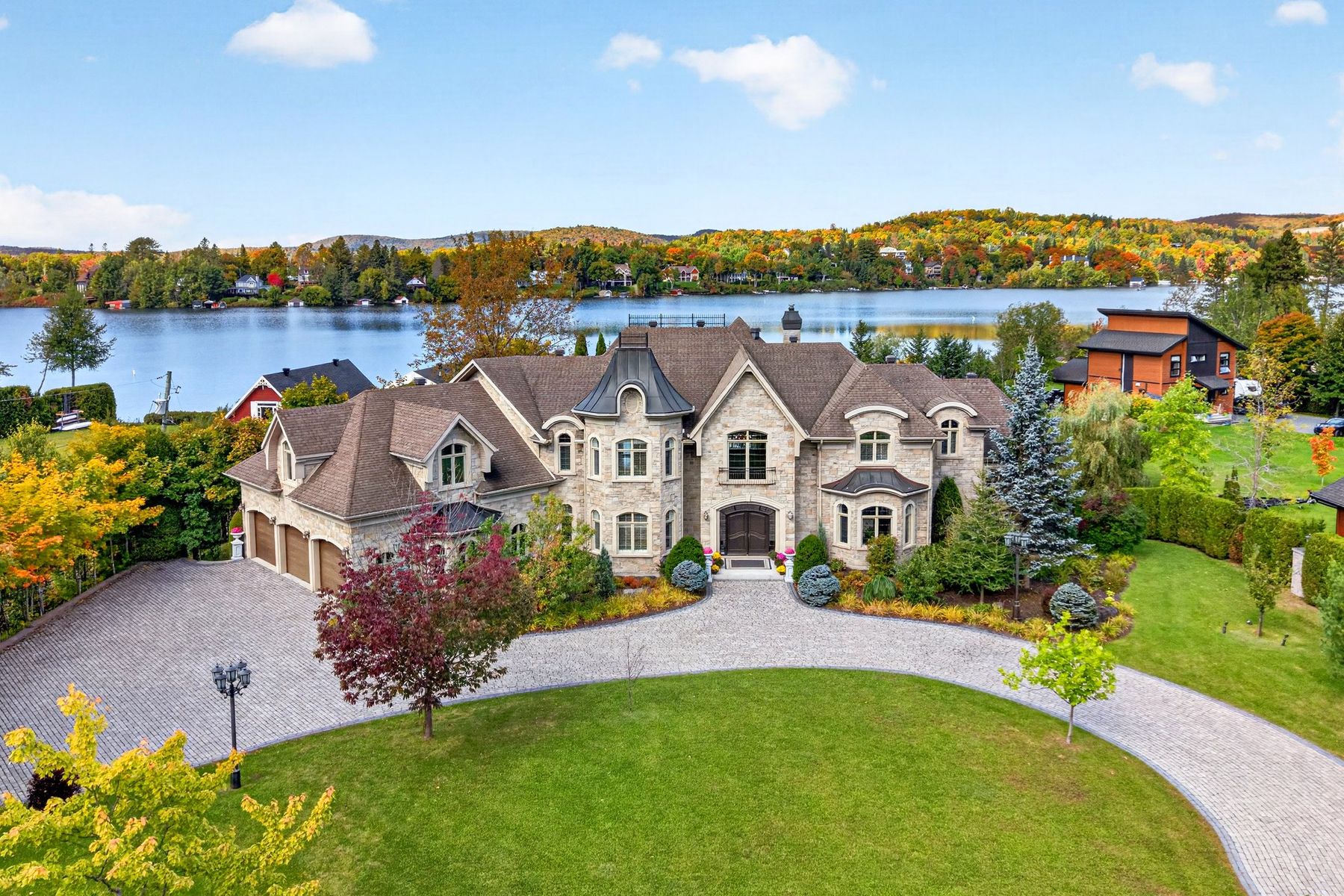 Le domaine et le lac Beauport